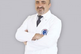 الدكتور . محمد أكديمير